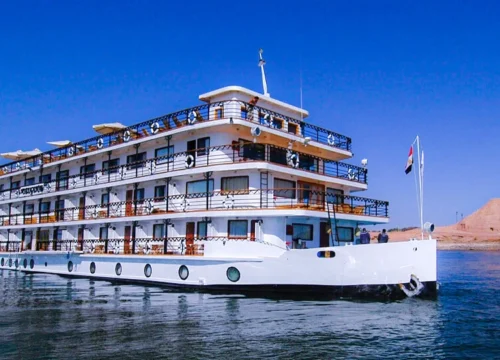Standard Nile Cruise: 4 Nights from Luxor to Aswan